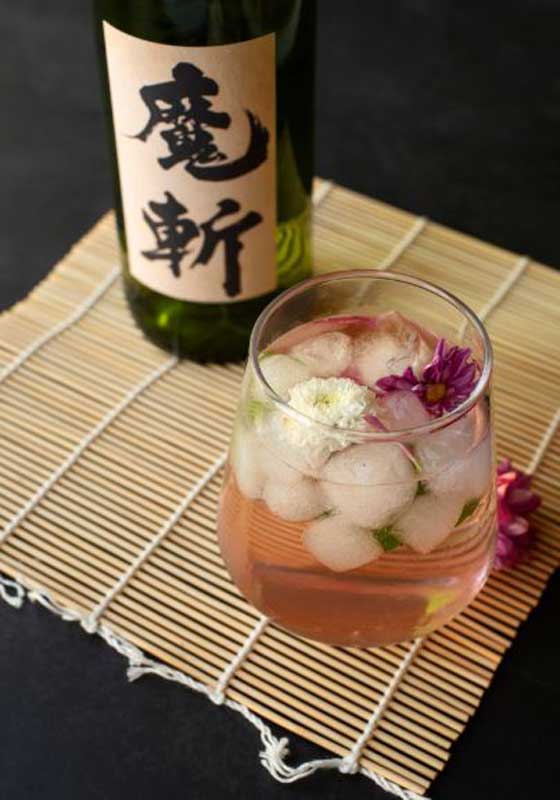 The Golden Hour Bar Cart: Spritz-forward, Low-proof Drinks for Sunset Sipping