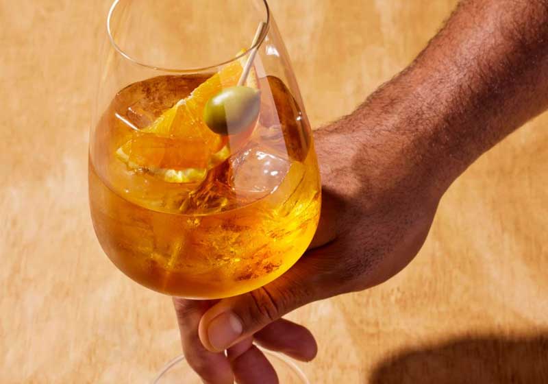 The Golden Hour Bar Cart: Spritz-forward, Low-proof Drinks for Sunset Sipping