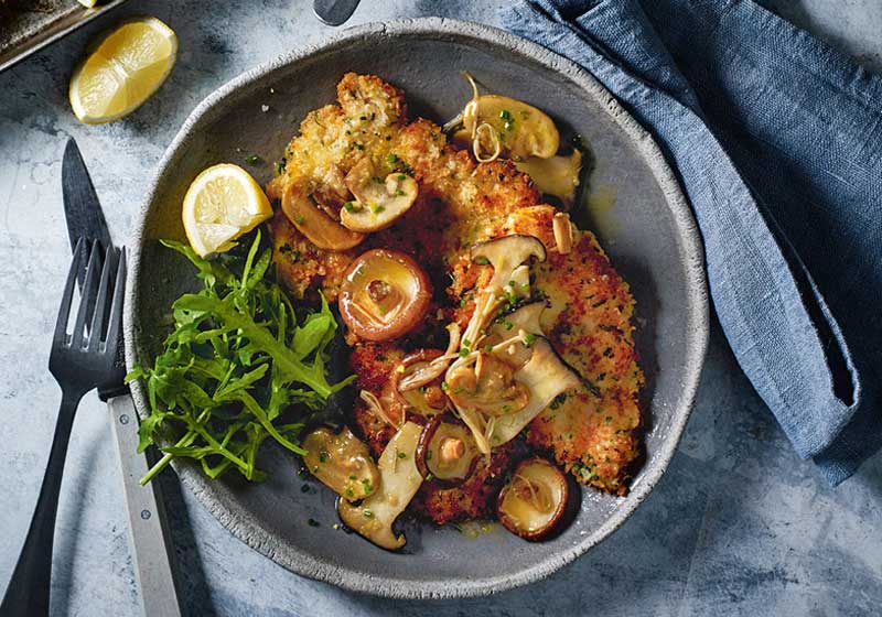 Rewriting the Classics: Schnittys, Pavlovas and the Multicultural Future of Pub Food