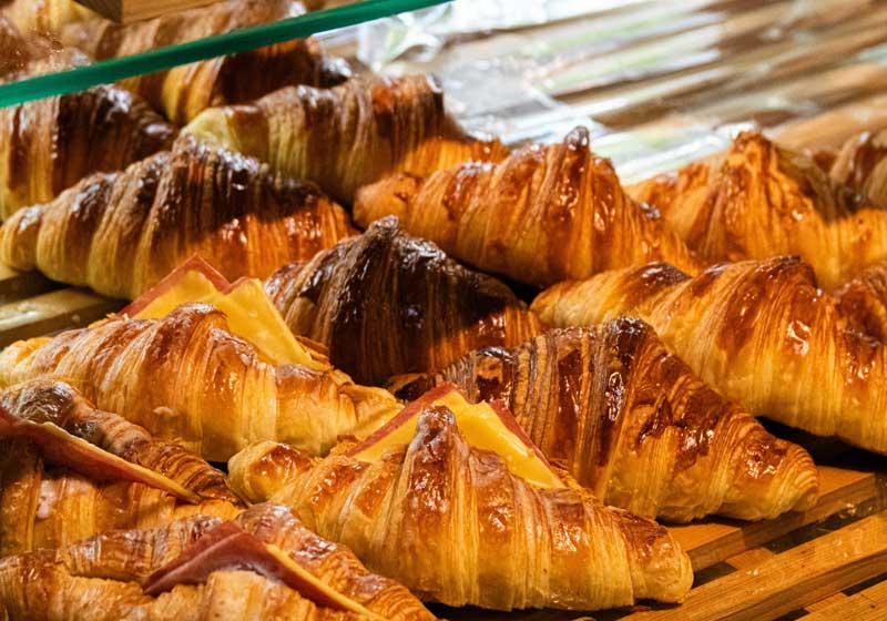 Pastry as Personality: Suburban Bakeries Redefining Cool with Cult Croissants and Caneles