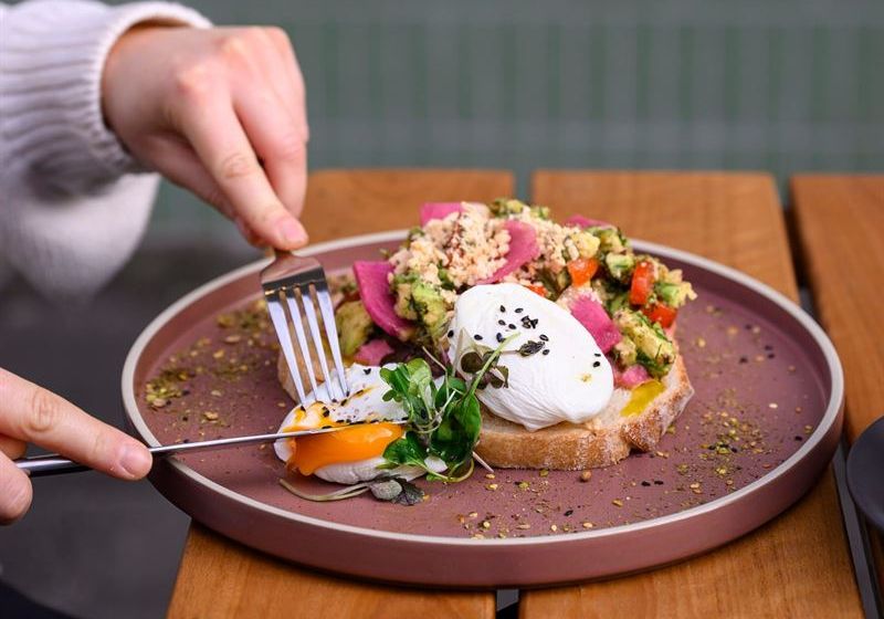 Hidden Culinary Gems: Discovering Australia's Well-Kept Dining Secrets