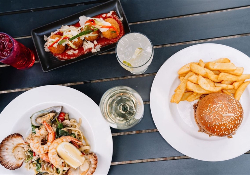 Savouring the Flavours of the Outback: A Culinary Tour of Country Venues