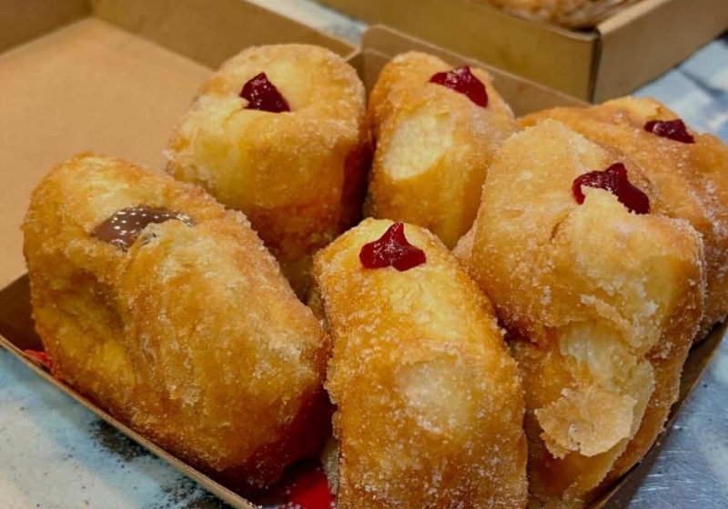 Decadent Discoveries: A Journey Through Dessert in Australia