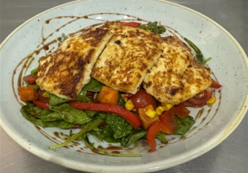 Discovering Culinary Treasures: Hidden Gems of Local Dining