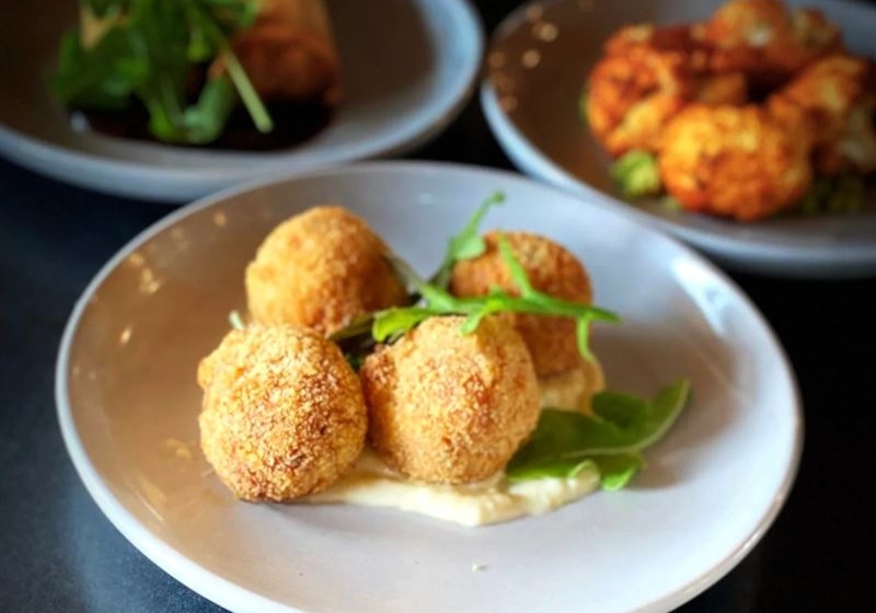 Casual Dining in Australia: Where Comfort Meets Culinary Excellence