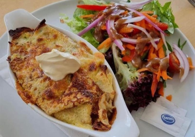 Local Gems: Where to Eat When You Want to Feel Like a Regular