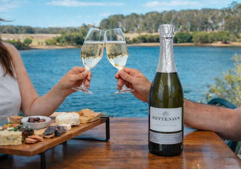 Dine With a View: The Best Scenic Restaurants Across Australia