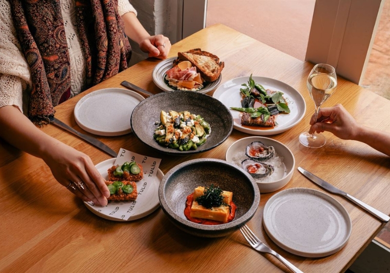 Savour the Experience: Shareable Menus That Elevate Dining