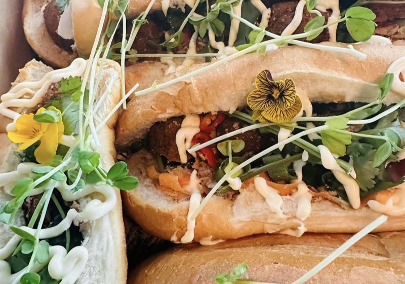 Brunch Bliss: Discover the Best Spots for Late Morning Indulgence