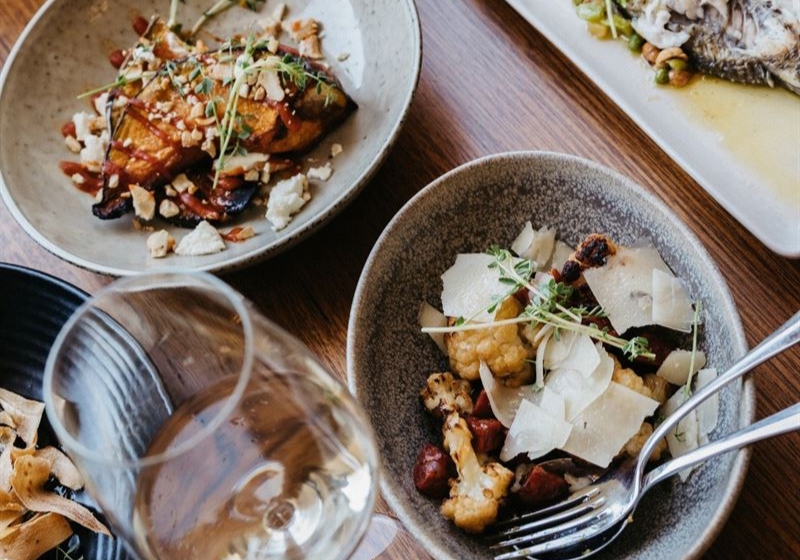 Effortless Elegance: Dining Out at Australia's Top Restaurants