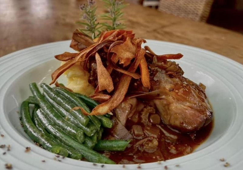 Heritage Venues: A Culinary Journey Through Time