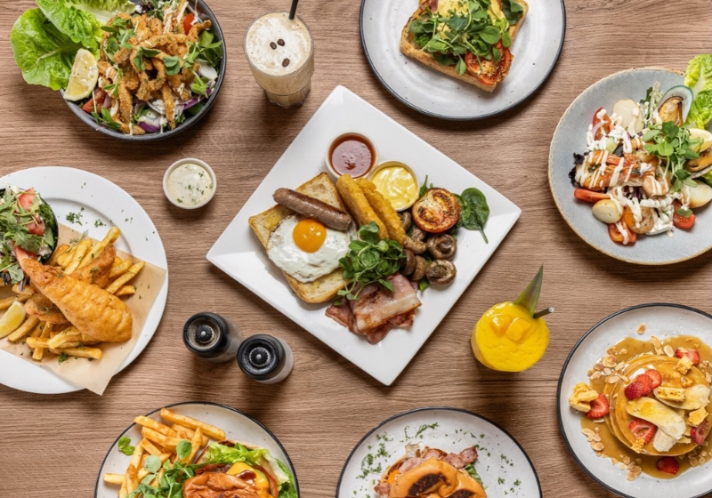 Dining Delights: Restaurants That Set the Mood