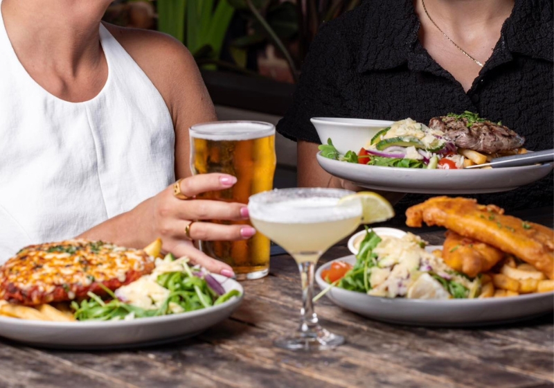 Dining Delights: Restaurants That Set the Mood