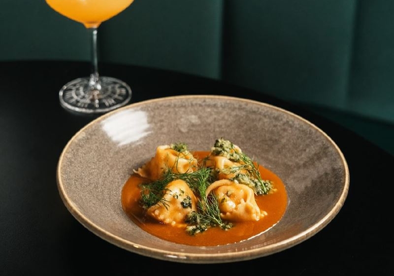 Sipping and Savouring: Venues Where Food and Drinks Flourish Together