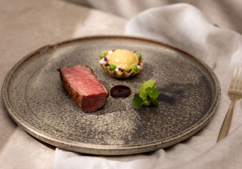 Dine in Style: An Exquisite Journey Through Australia's Culinary Landscape