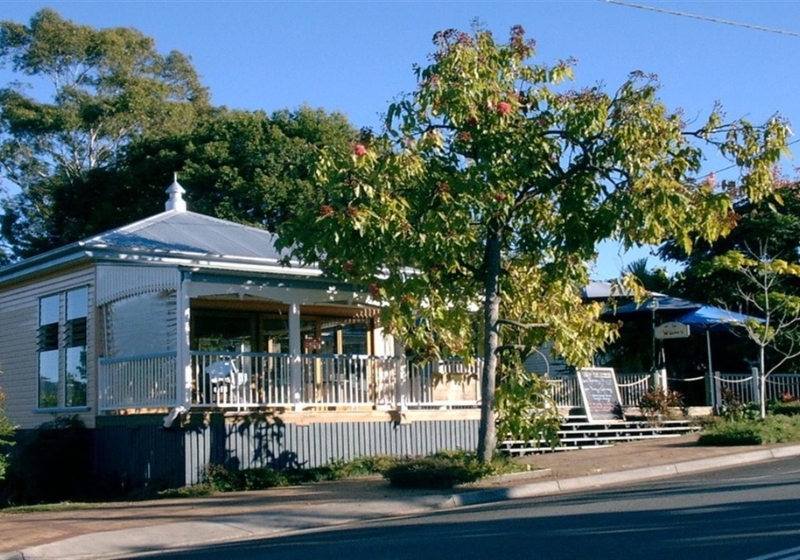 Gather Around: The Best Family-Friendly Dining Spots Perfect for Togetherness