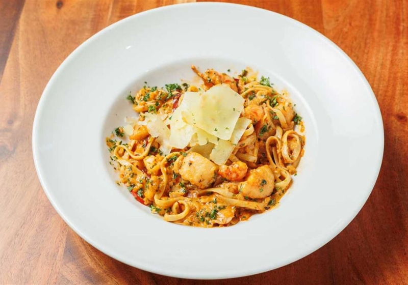 Chasing the Golden Hour: Sunset Dining Experiences