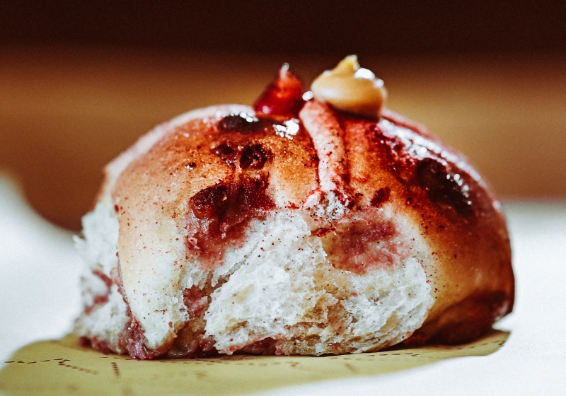 Seven of The Most Unique Hot Cross Buns in Sydney to Sink Your Teeth Into This Easter
