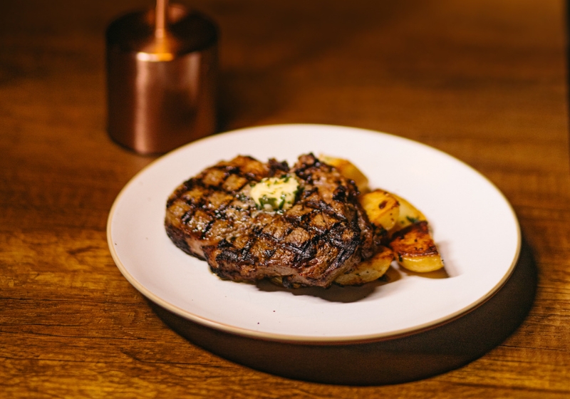 A Culinary Journey Through the Gold Coast: Dining Delights from Coast to Coast