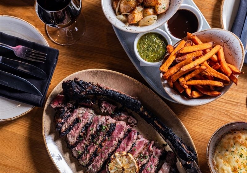 Dine Under the Stars: Your Ultimate Guide to Romantic Date Night Venues