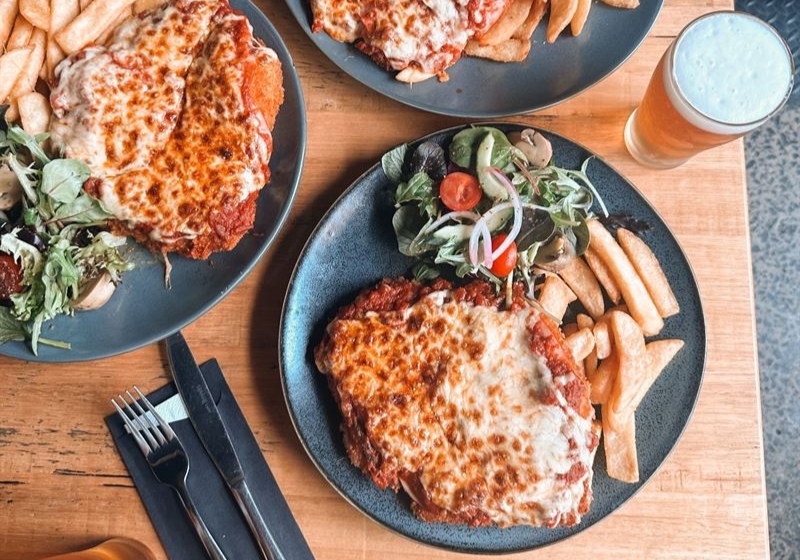 Culinary Adventures in Melbourne: A Journey Through Exceptional Dining