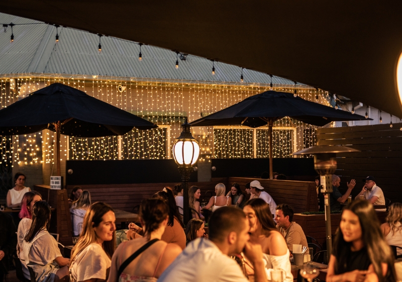 Melodies & Morsels: Where Live Music and Great Food Collide