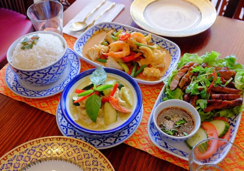 Dine in Style: Melbourne's Hidden Culinary Gems