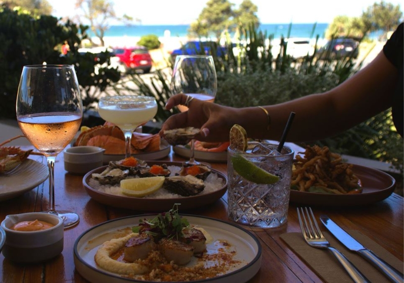 Breezy Alfresco Dining: Discover the Best Outdoor Hotspots