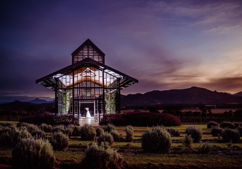 Gastronomic Getaways: Restaurants Worth the Journey