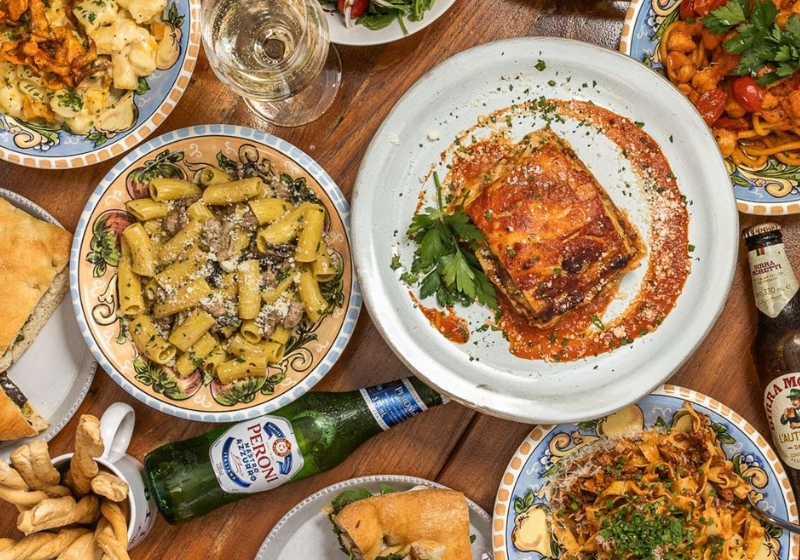 Savour the Mediterranean: An Exploration of Elegant Dining Venues