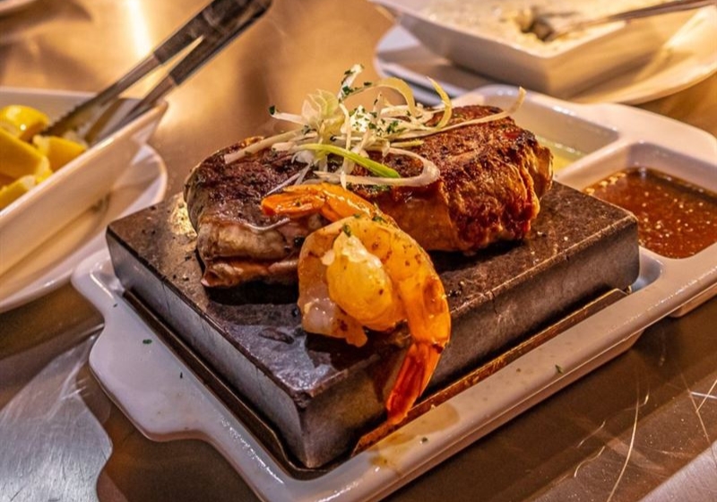 Indulge in Dining Worth The Hype: A Journey Through Australia’s Culinary Gems