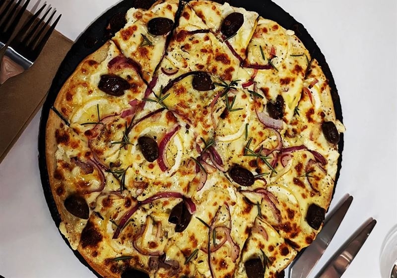 Top Spots for Casual Catch-Ups Over Delicious Bites