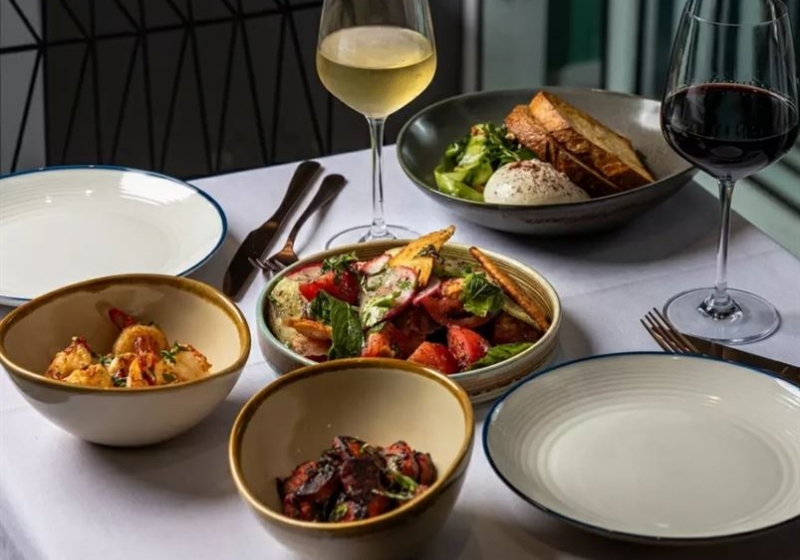 Top Spots for Casual Catch-Ups Over Delicious Bites
