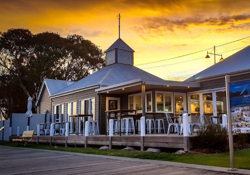 Dining with a Difference: Discover Unique Culinary Experiences