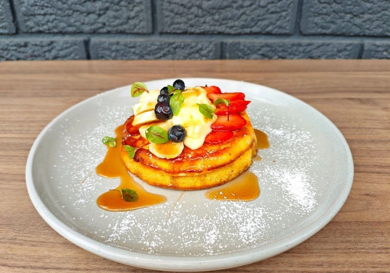 The Ultimate Guide to Epic Breakfast & Coffee Stops