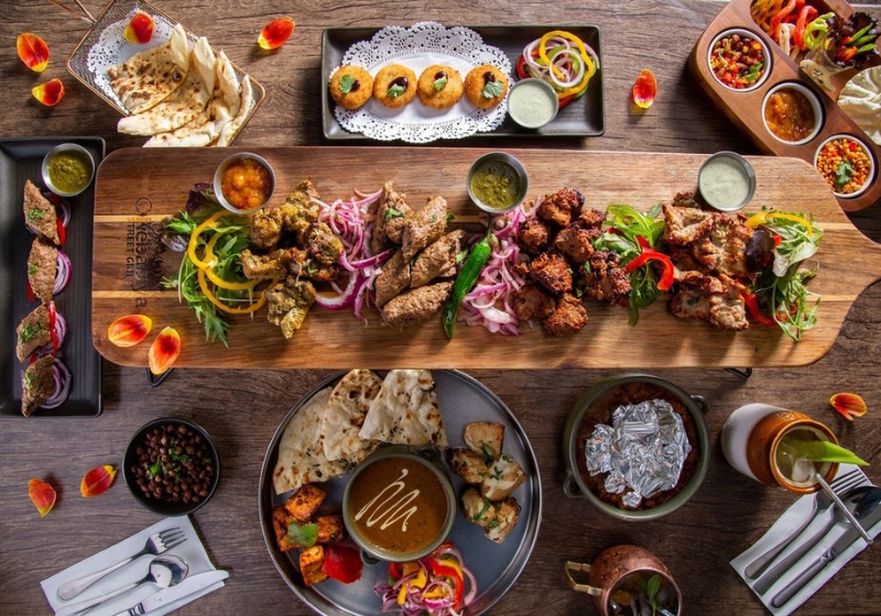 Culinary Connections: Discover the Joy of Share-Plate Dining