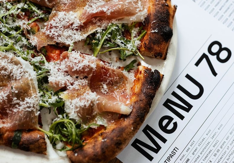 Unwind at These 5 Iconic Venues for Drinks and Delights