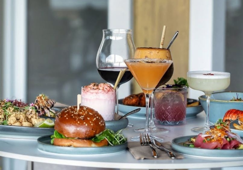 Savour the Shores: Your Guide to Coastal Dining with a View
