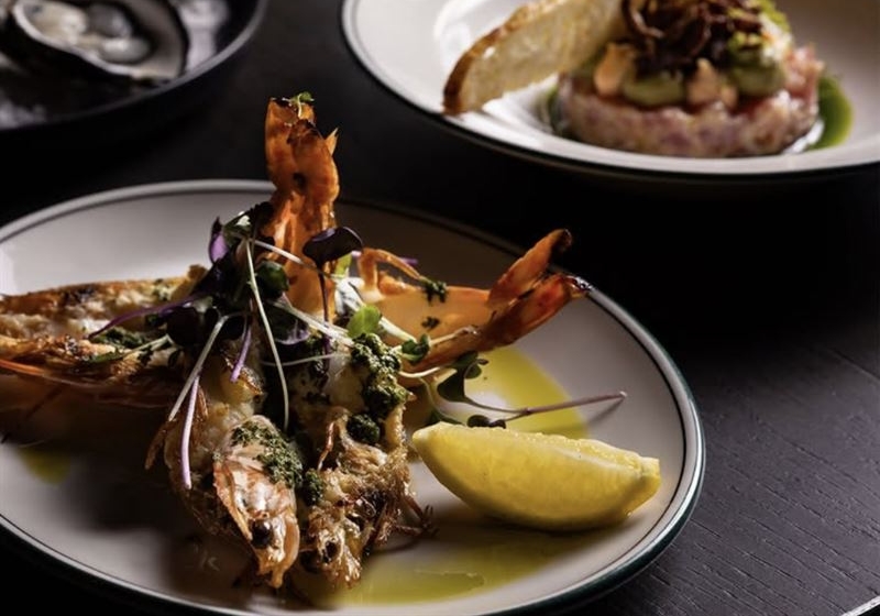Unveiling Culinary Gems: Must-Try Modern Dining Rooms
