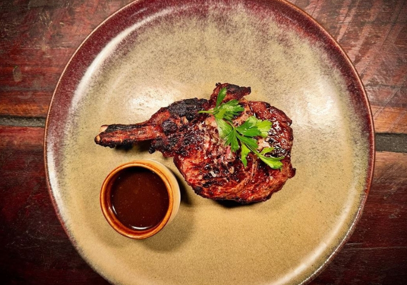 A Carnivore's Paradise: Best Spots for Perfectly Grilled Meat