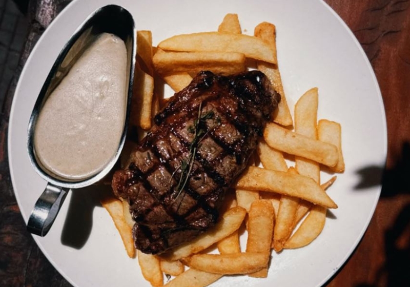 A Carnivore's Paradise: Best Spots for Perfectly Grilled Meat