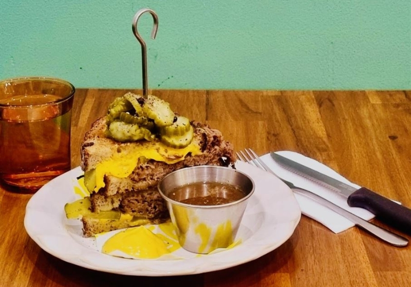 Local Favourites: Dining Spots You’ll Love