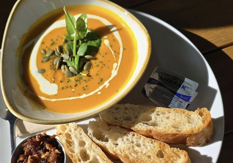 Elevating the Dining Experience: Culinary Havens Across Australia