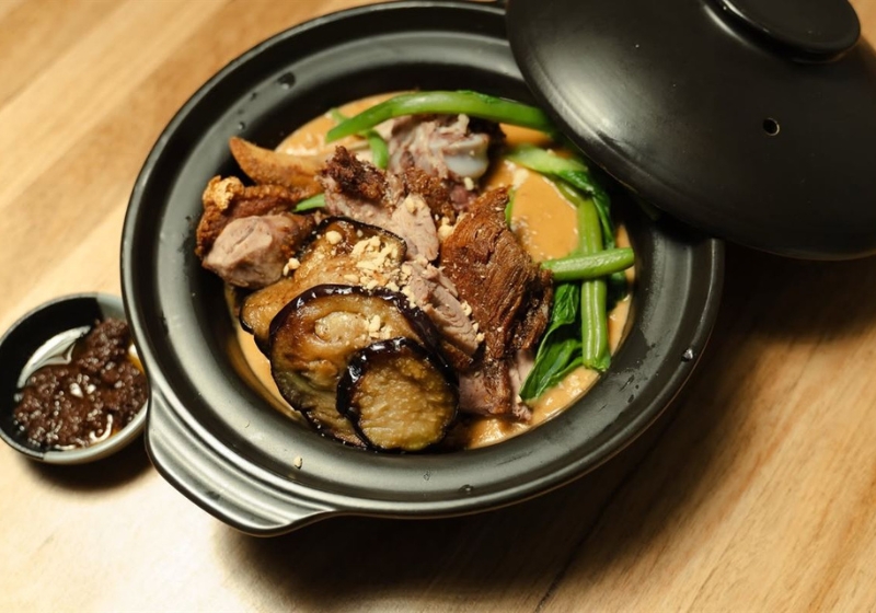 Melbourne’s East Has a Filipino Seafood Feast You Need to See to Believe