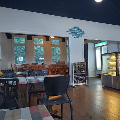 Back Creek cafe and restaurant