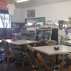 Beechwood General Store & Cafe, Wauchope - Modern Australian Restaurant ...