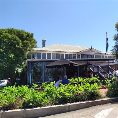 Macquarie Park Boathouse Cafe