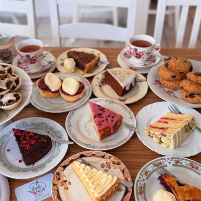 Aunty Lucy's Cakery