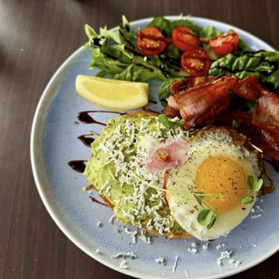 Goomeri Cafe & Restaurant