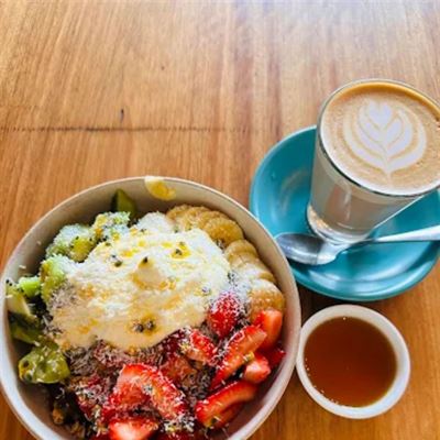 Stephenie's Cafe & Acai Bowls